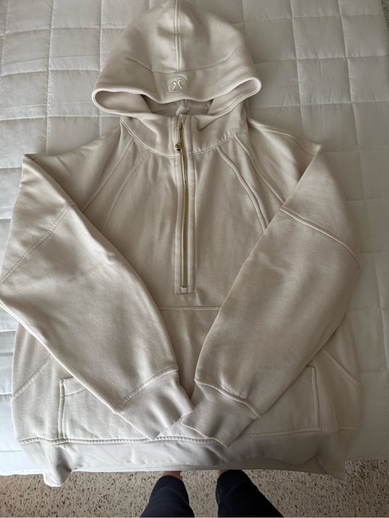 lululemon athletica Tops - lululemon athletica Soft Cream Pullover Hoodie